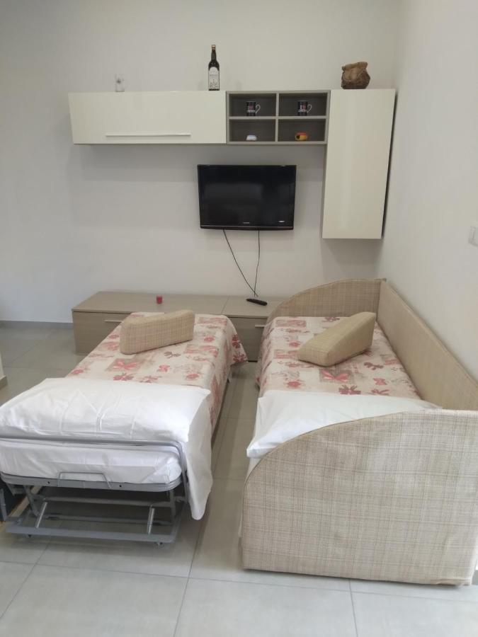 קטאניה House Holidays A.S. Rooms מראה חיצוני תמונה